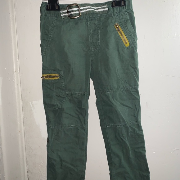 Please add clothes to the bundle if interested - Picture 1 of 4